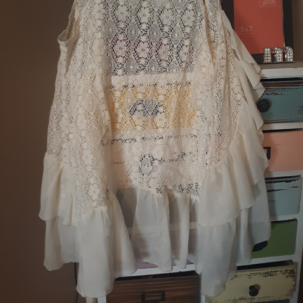 Vest~Flow With Me - Picture 2 of 4